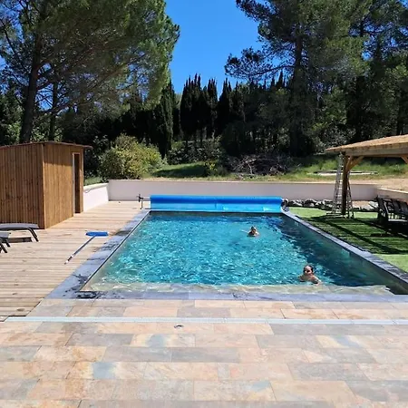 Jolie Avec Piscine *