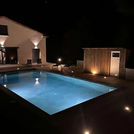 Villa Jolie Avec Piscine
