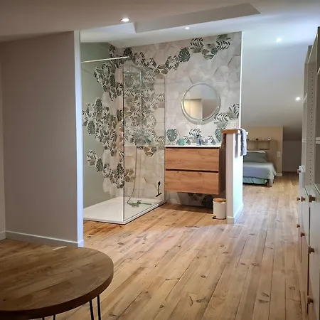 Jolie Avec Piscine *